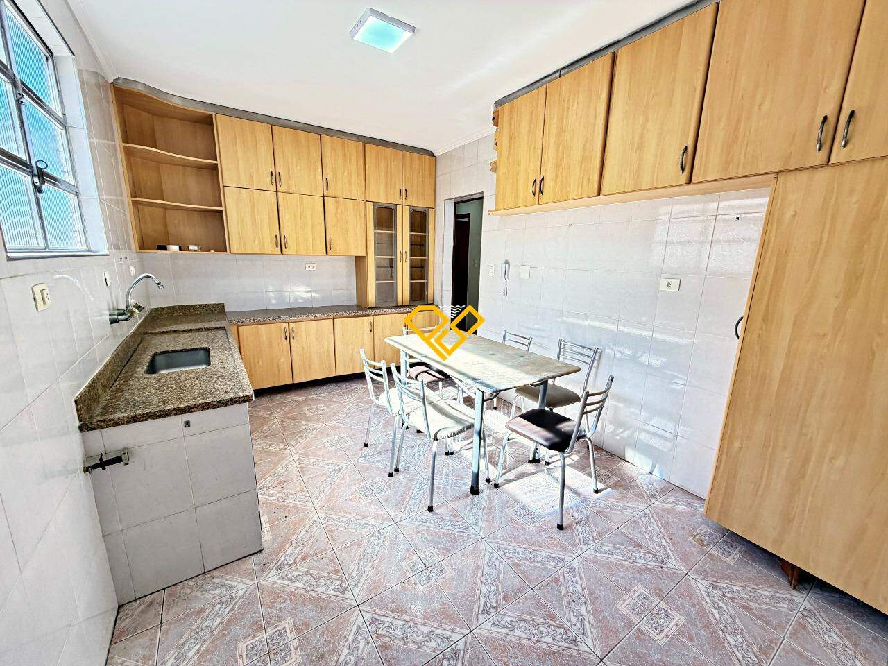 Apartamento para aluguel no Estuário: Cozinha