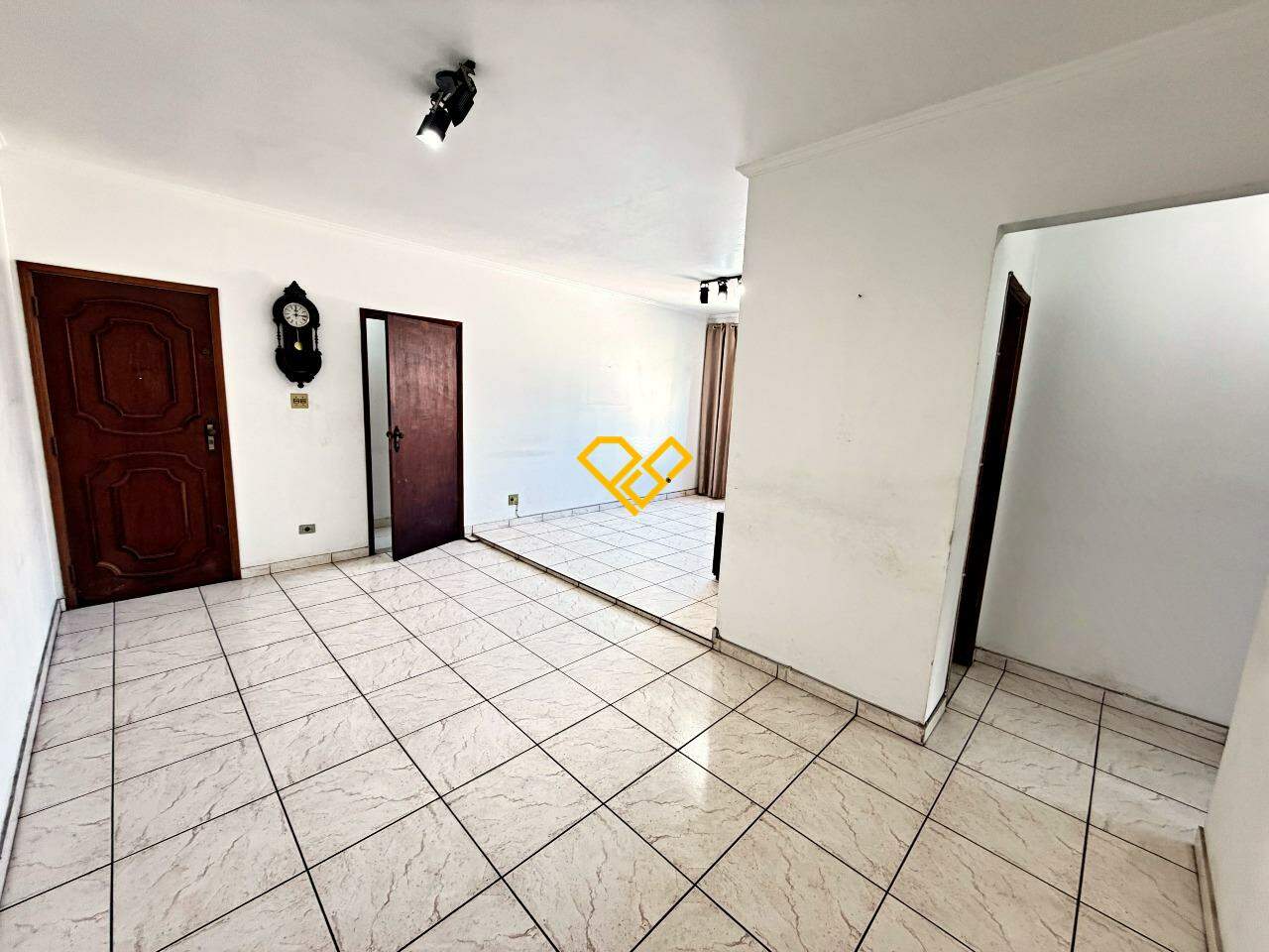 Apartamento à venda no Ponta da Praia: Sala