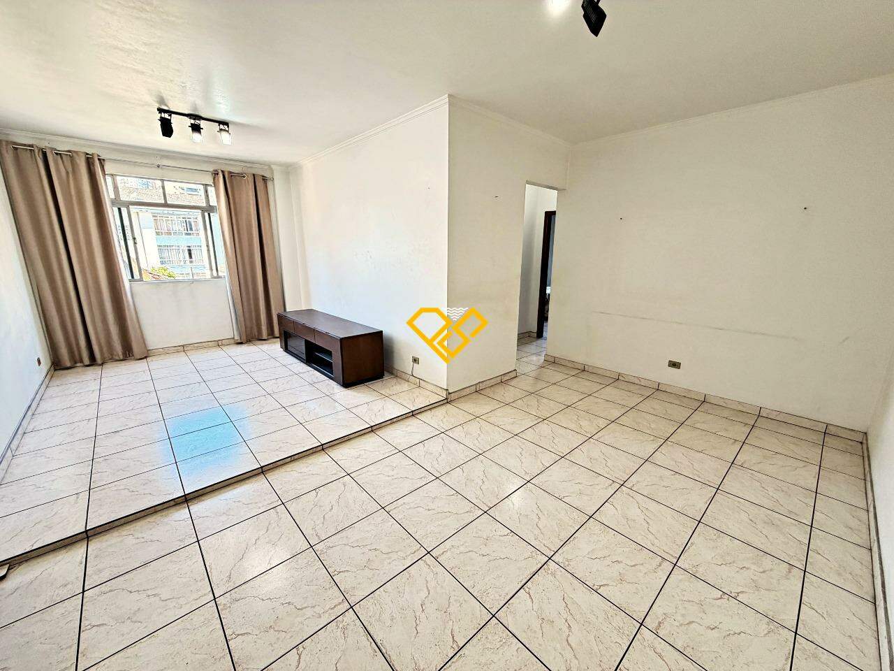 Apartamento à venda no Ponta da Praia: Sala