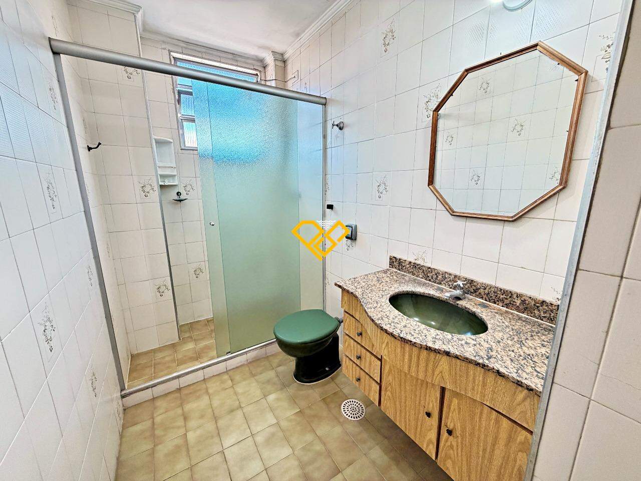 Apartamento à venda no Ponta da Praia: Wc social