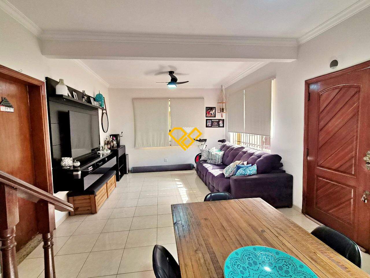Sobrado à venda no Ponta da Praia: Sala 1° andar