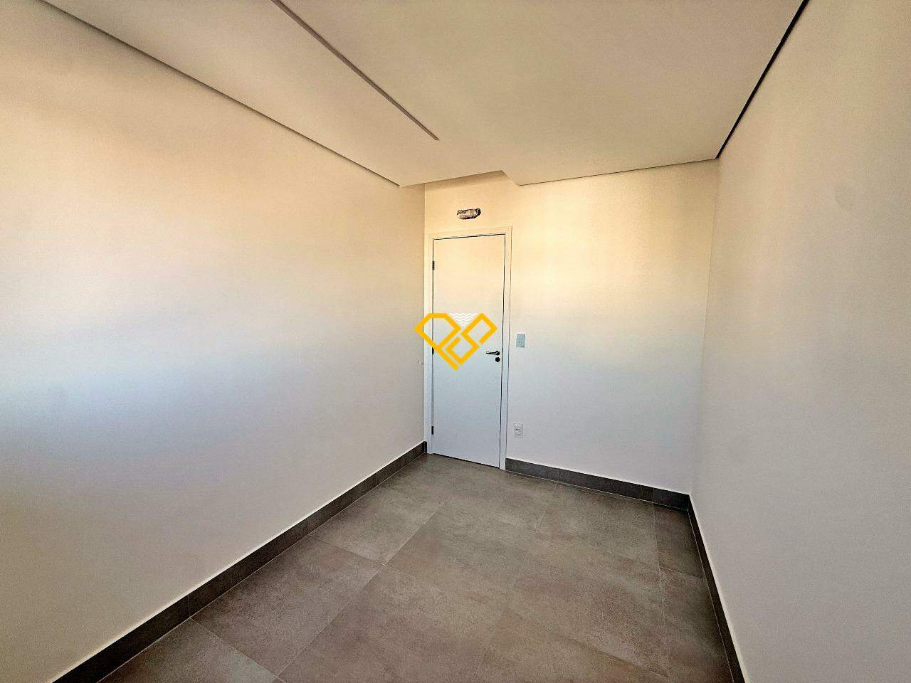 Apartamento à venda no Macuco: Dormitório 2