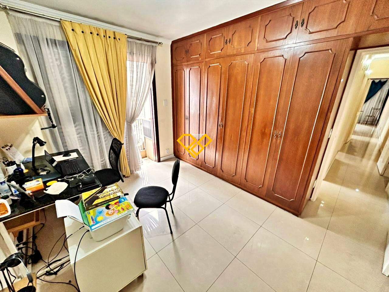 Apartamento à venda no Gonzaga: Dormitório 3