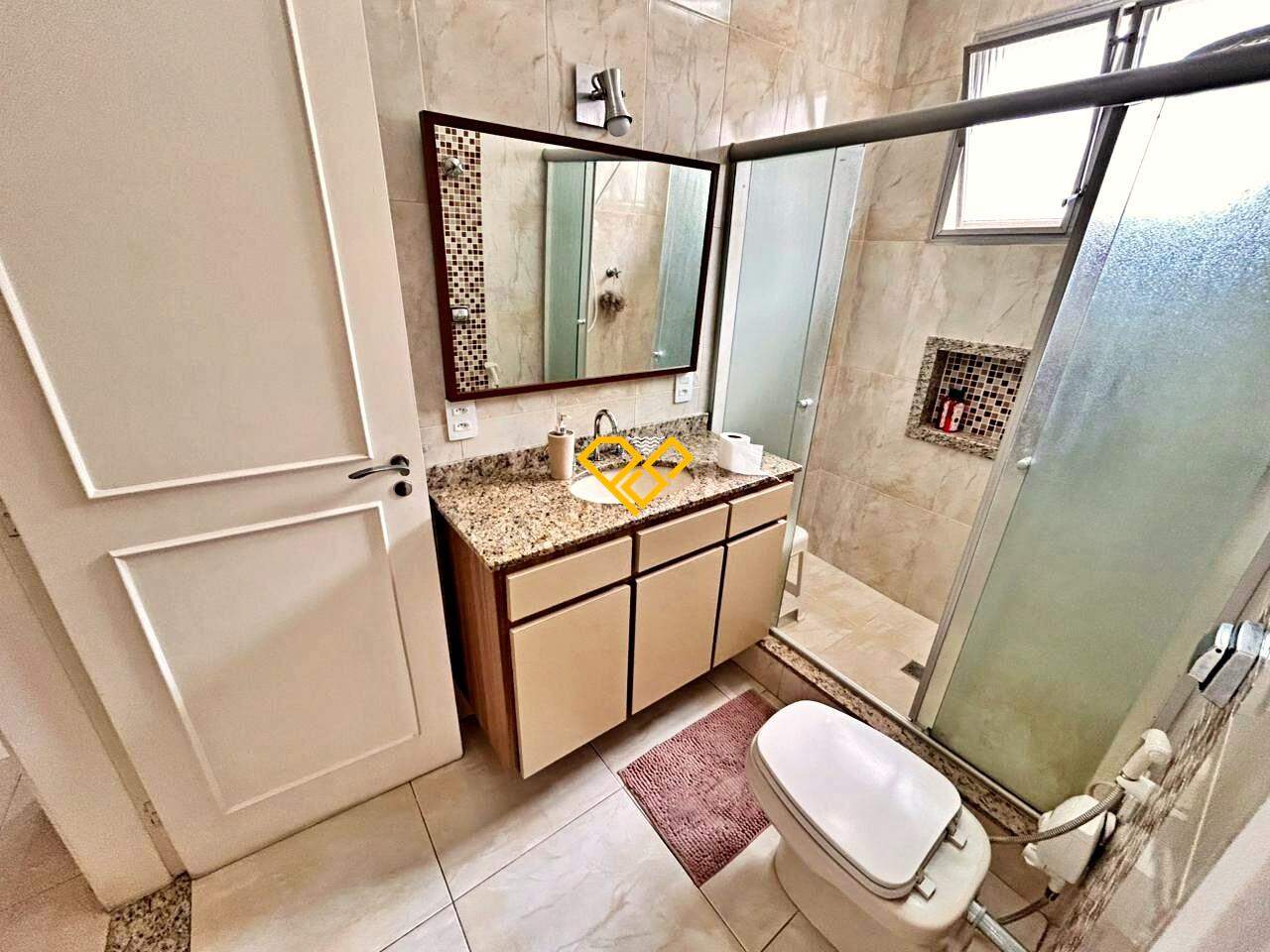 Apartamento à venda no Gonzaga: Wc social