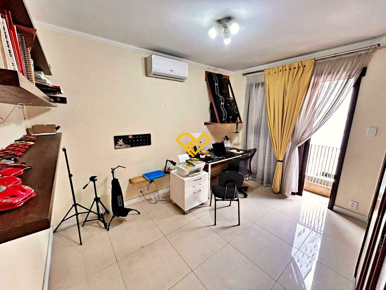 Apartamento à venda no Gonzaga: Dormitório 3