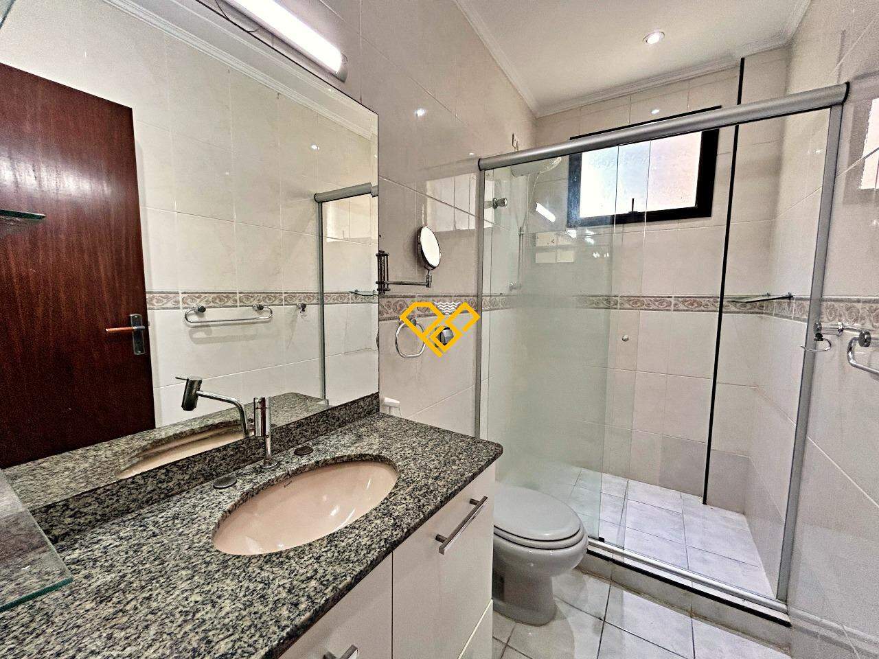 Apartamento para aluguel no Aparecida: Wc social