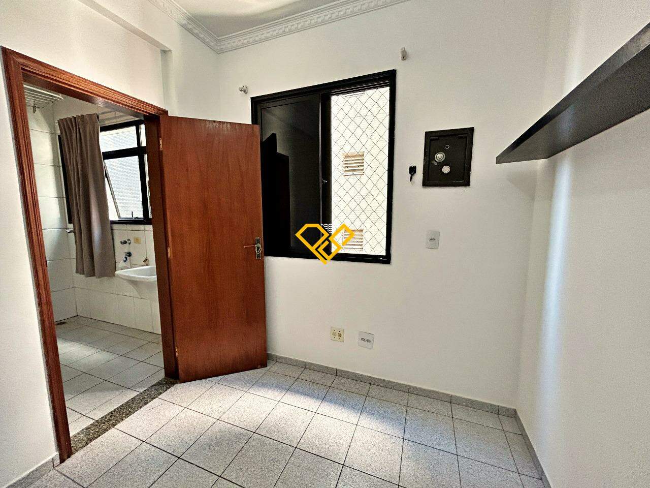 Apartamento para aluguel no Aparecida: Dependência