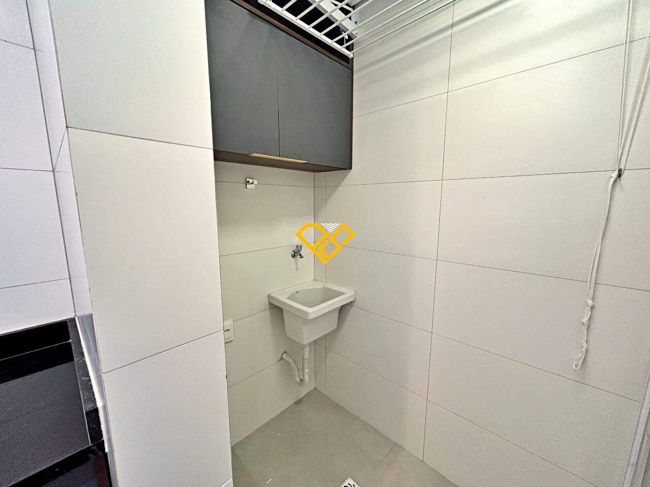 Apartamento à venda no Macuco: Área de serviço