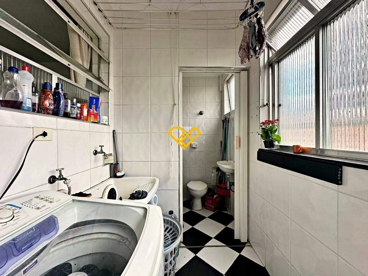 Apartamento à venda no Pompéia: Área de serviço