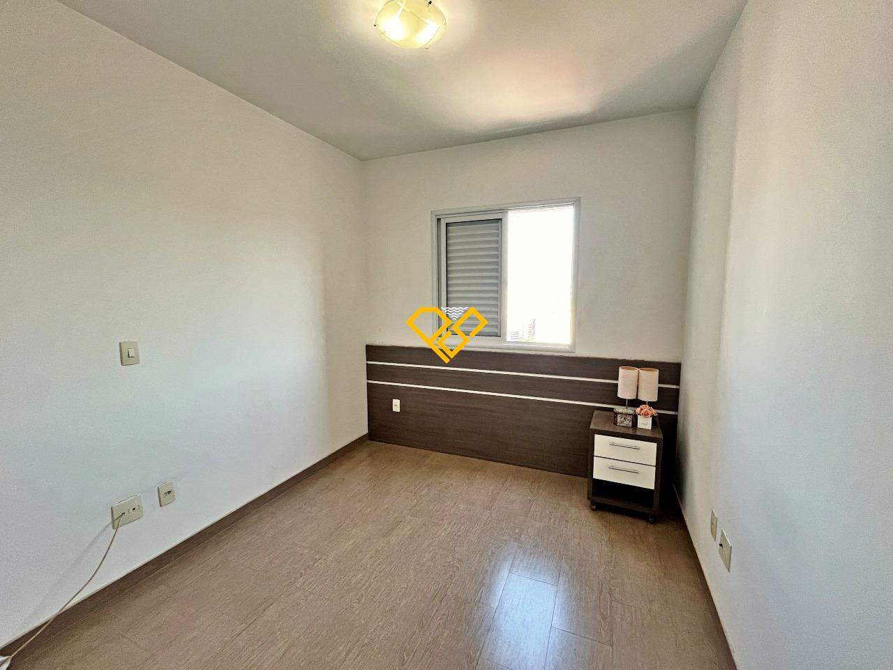Apartamento à venda no Gonzaga: Dormitório 1 - suíte