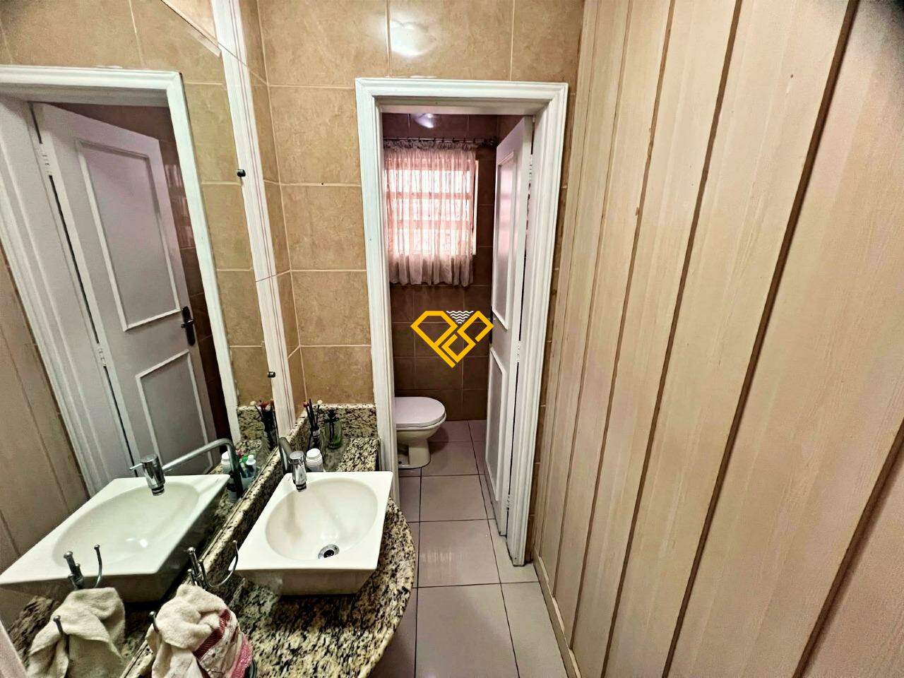 Casa à venda no Vila Belmiro: Lavabo