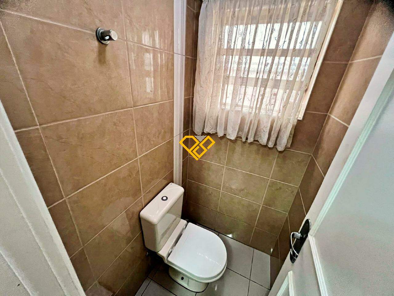 Casa à venda no Vila Belmiro: Lavabo