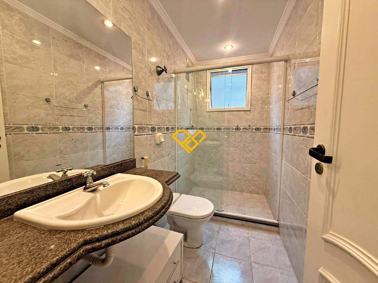 Apartamento para aluguel no Vila Rica: Wc social