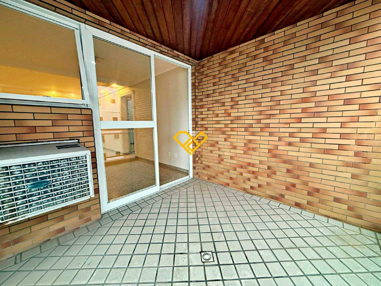 Apartamento para aluguel no Vila Rica: Varanda
