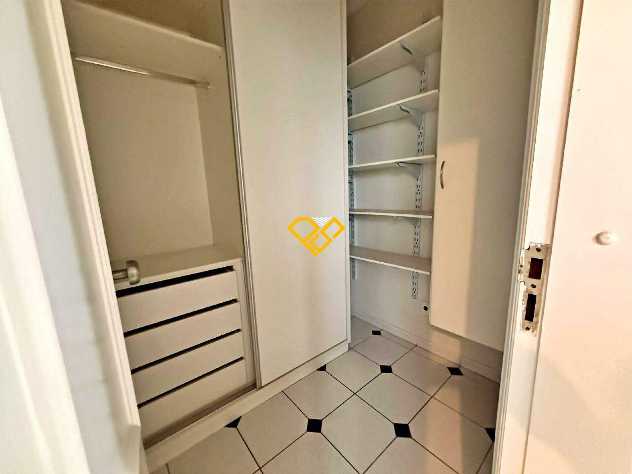 Apartamento para aluguel no Vila Rica: Dependência