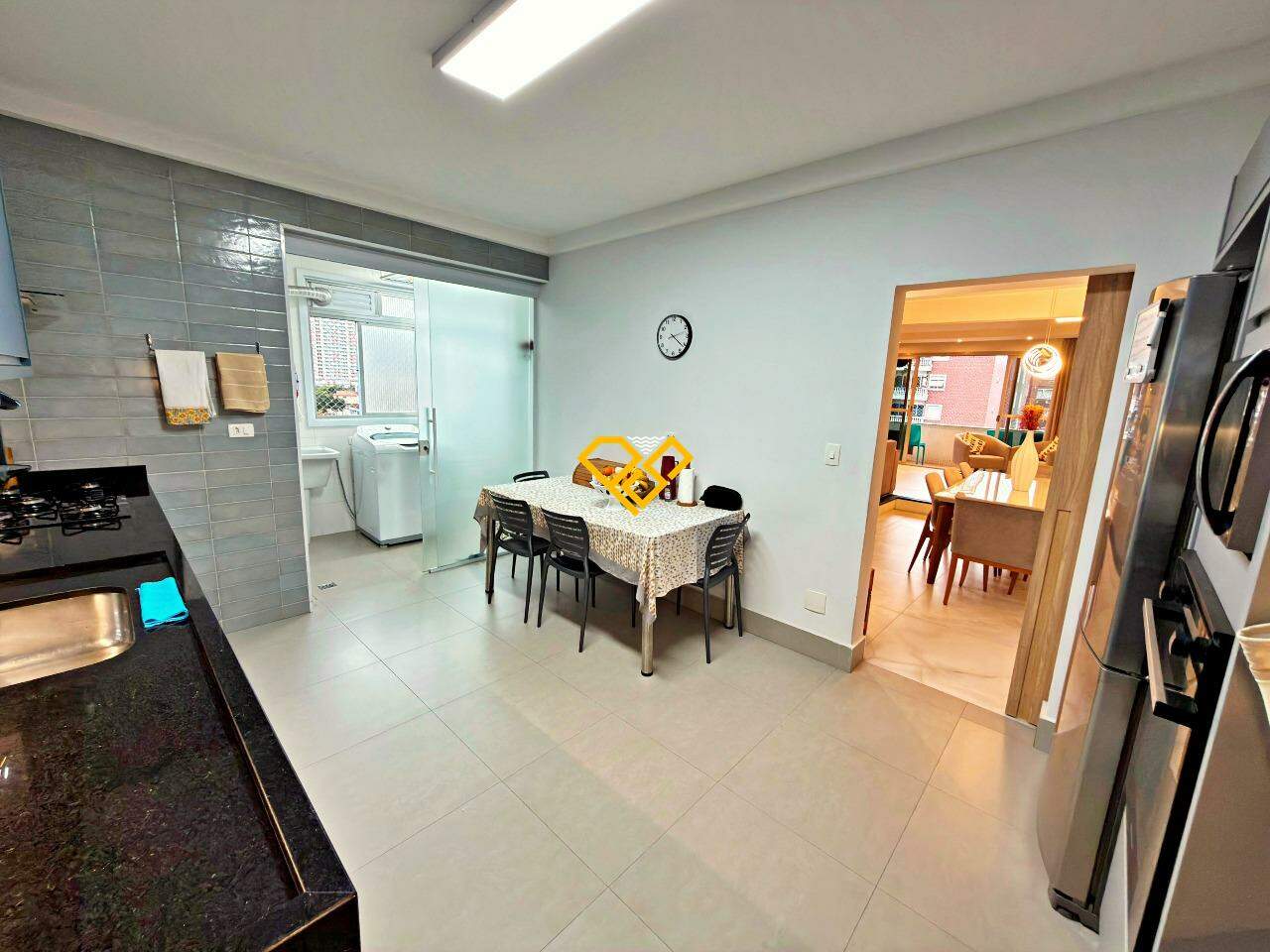 Apartamento à venda no Gonzaga: Cozinha