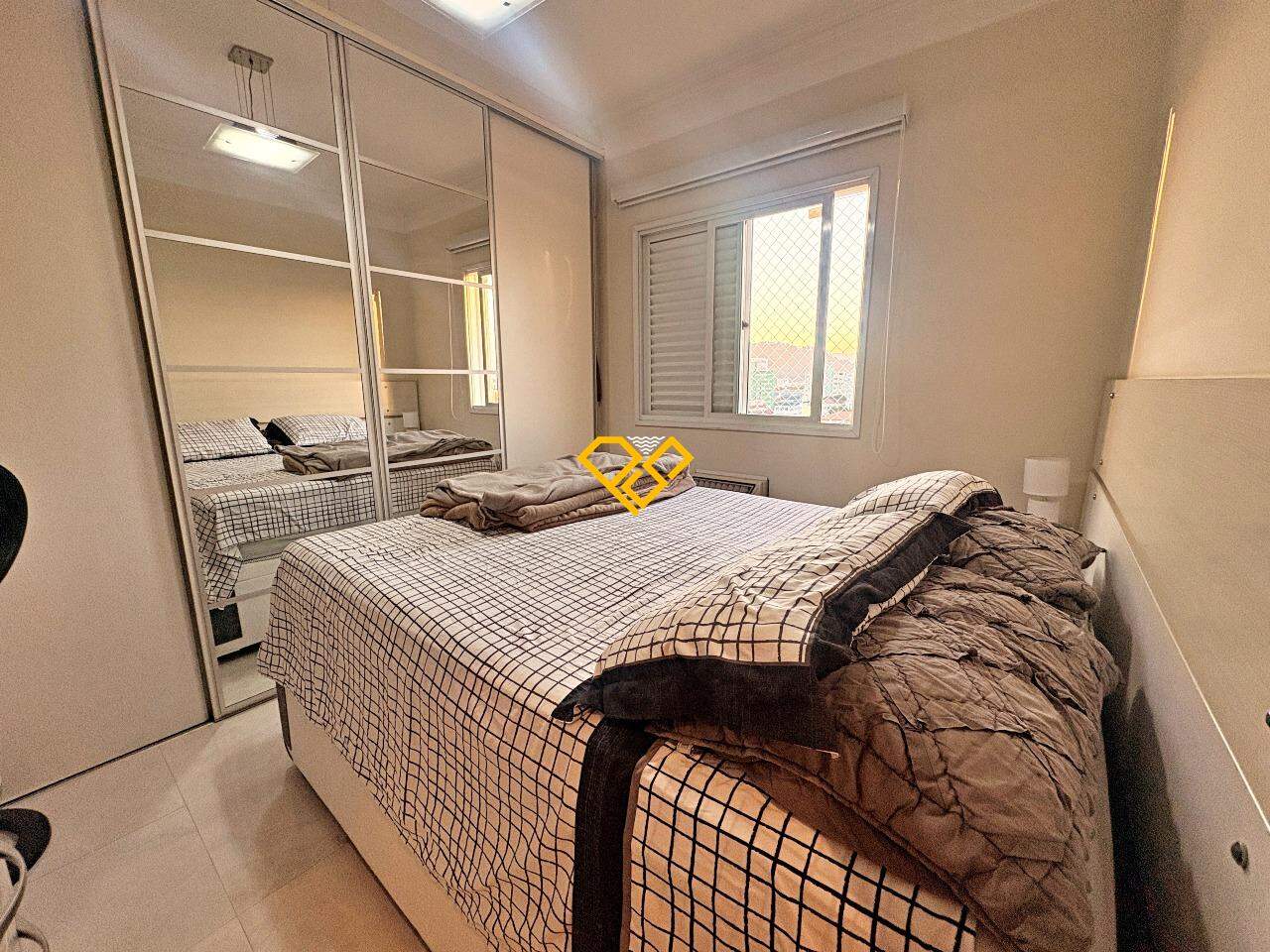 Apartamento para aluguel no Encruzilhada: Dormitório 1