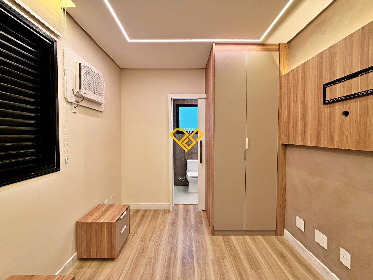 Apartamento à venda no Boqueirão: Dormitório 1 - suíte