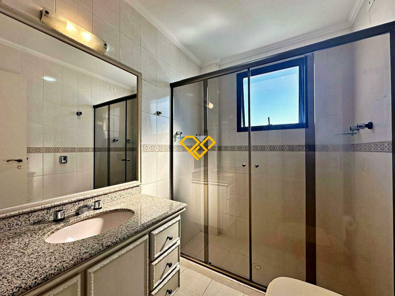 Apartamento à venda no Pompéia: Wc social