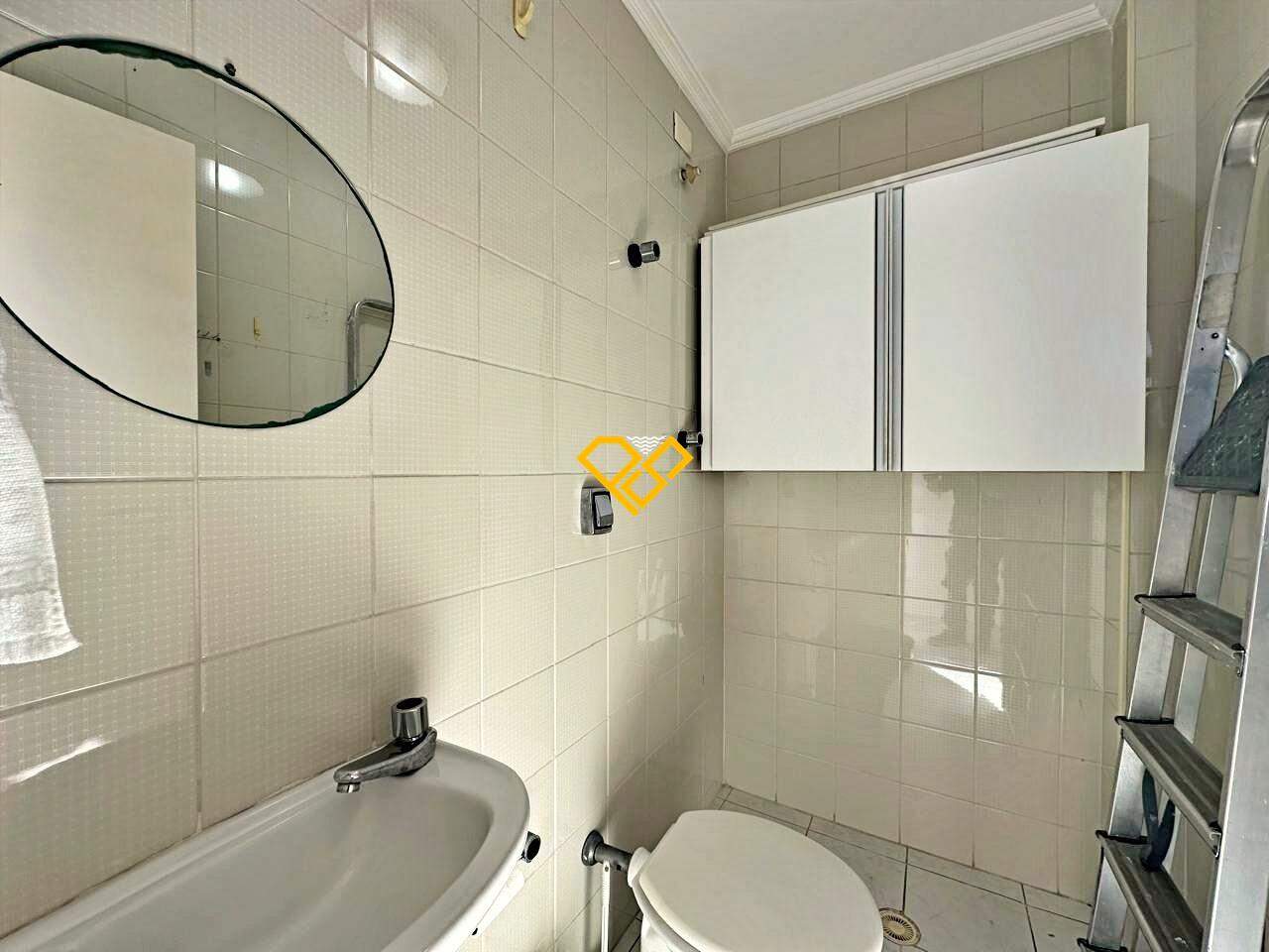 Apartamento à venda no Pompéia: Wc de serviço