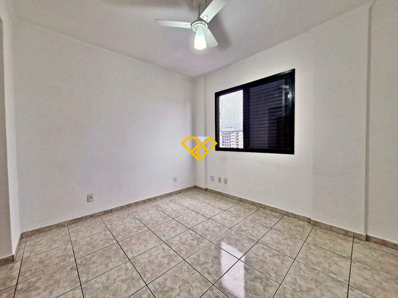 Apartamento à venda no Embaré: Dormitório 2
