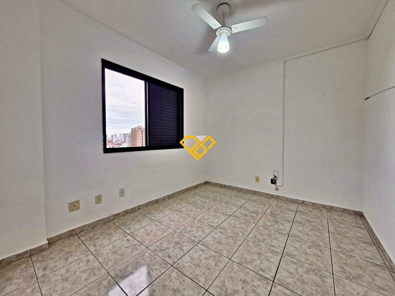 Apartamento à venda no Embaré: Dormitório 2
