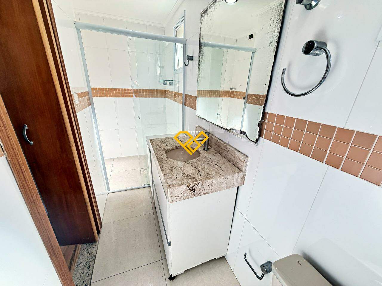Sobrado à venda no Vila Belmiro: Wc suíte