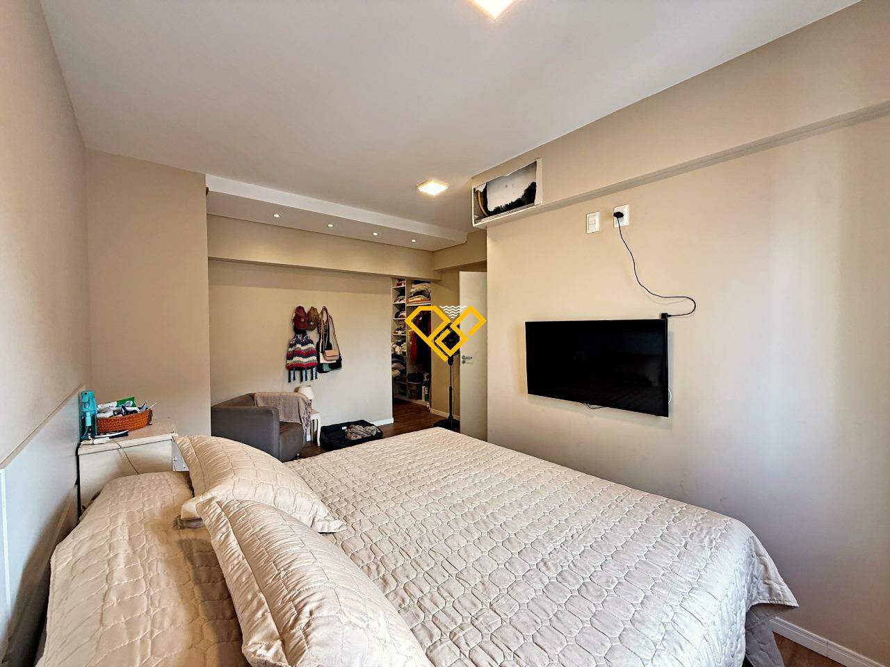 Apartamento à venda no Marapé: Dormitório 1 - suíte