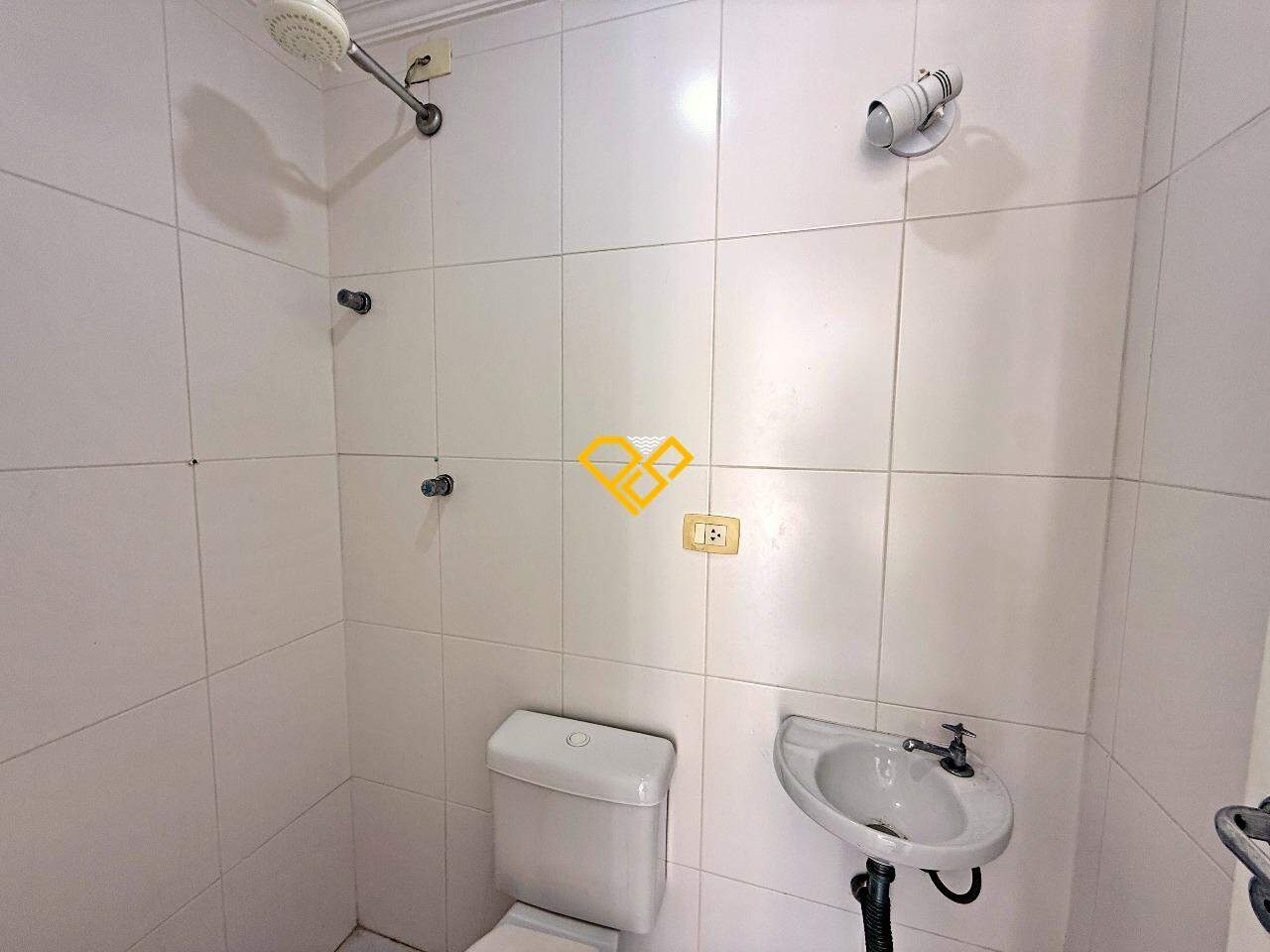 Garden à venda no Boqueirão: Wc de serviço