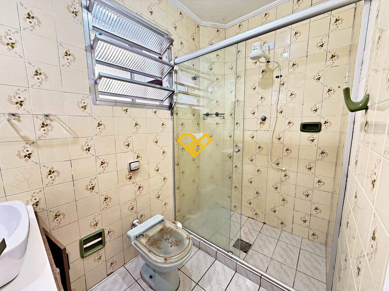 Apartamento à venda no Ponta da Praia: Wc social