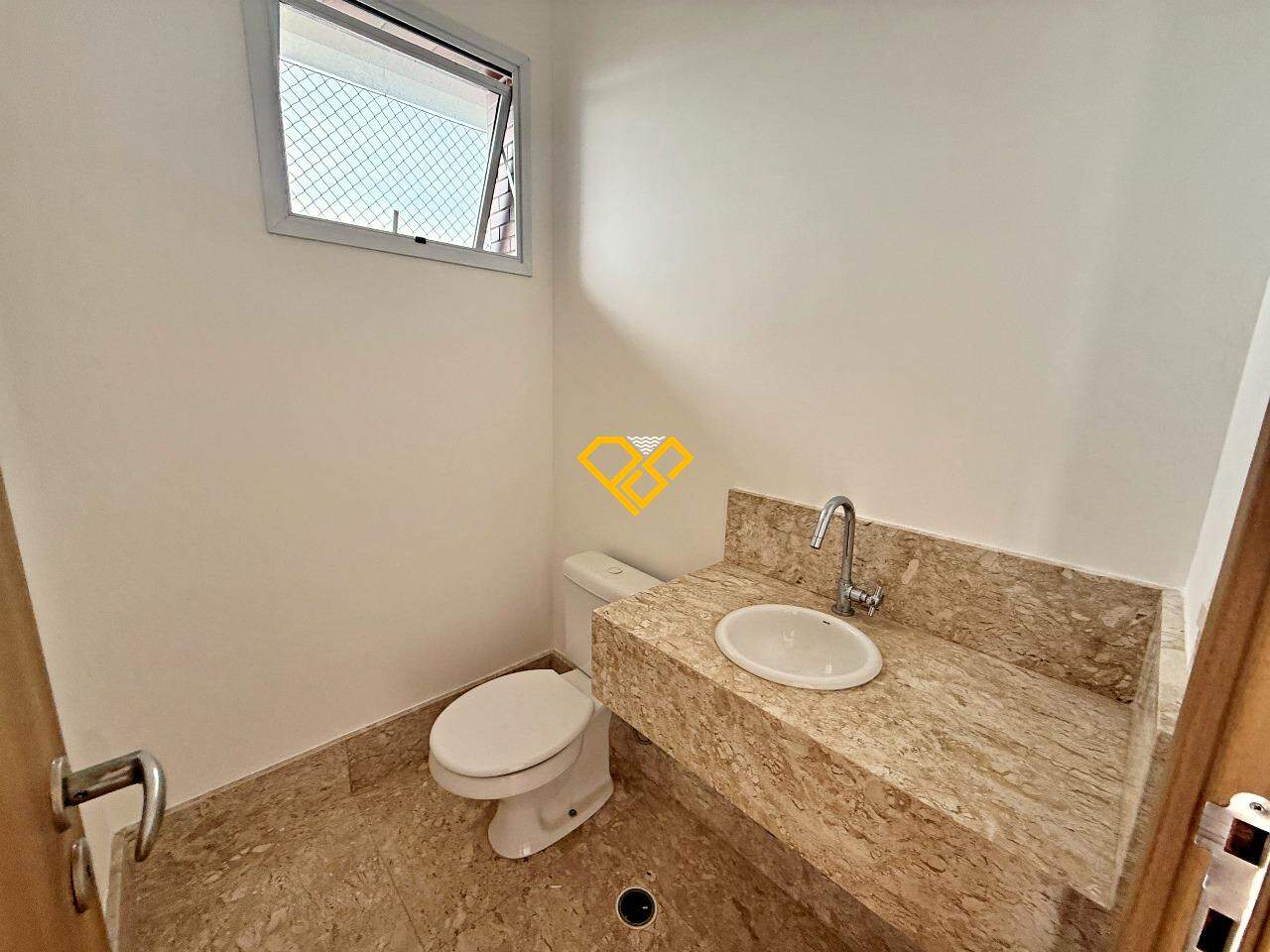 Apartamento para aluguel no Boqueirão: Lavabo