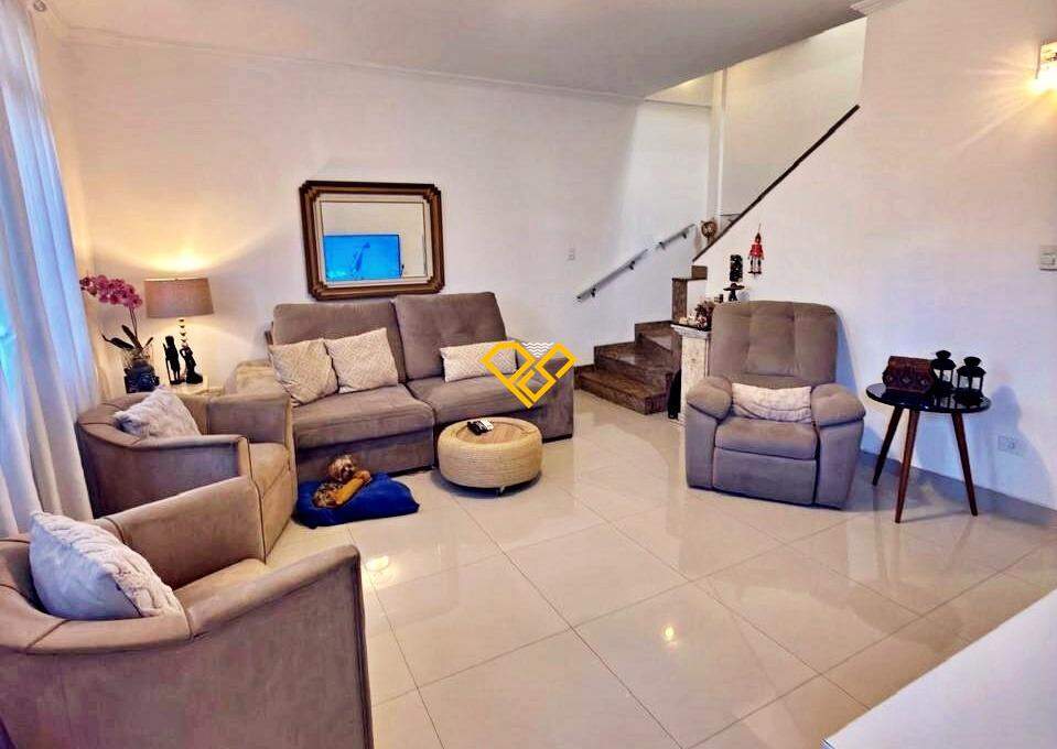 Casa à venda no Ponta da Praia: Sala