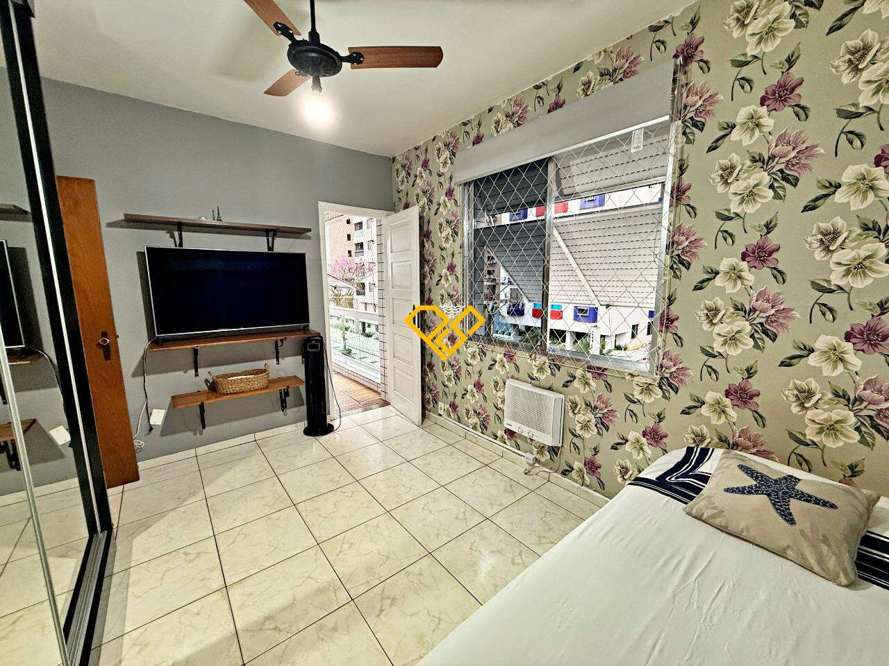 Apartamento à venda no Embaré: Dormitório 3