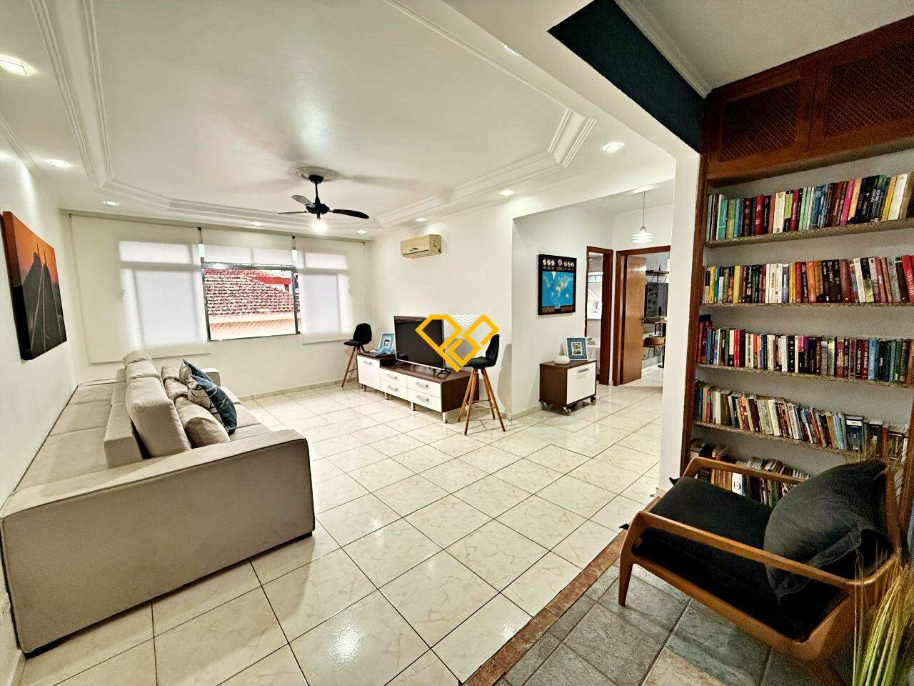 Apartamento à venda no Embaré: Sala