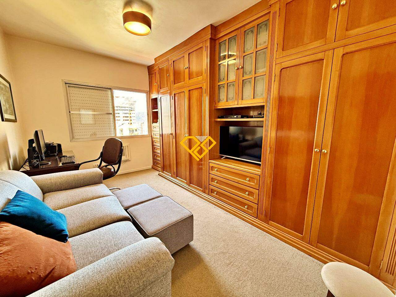 Apartamento à venda no Ponta da Praia: Dormitório 3
