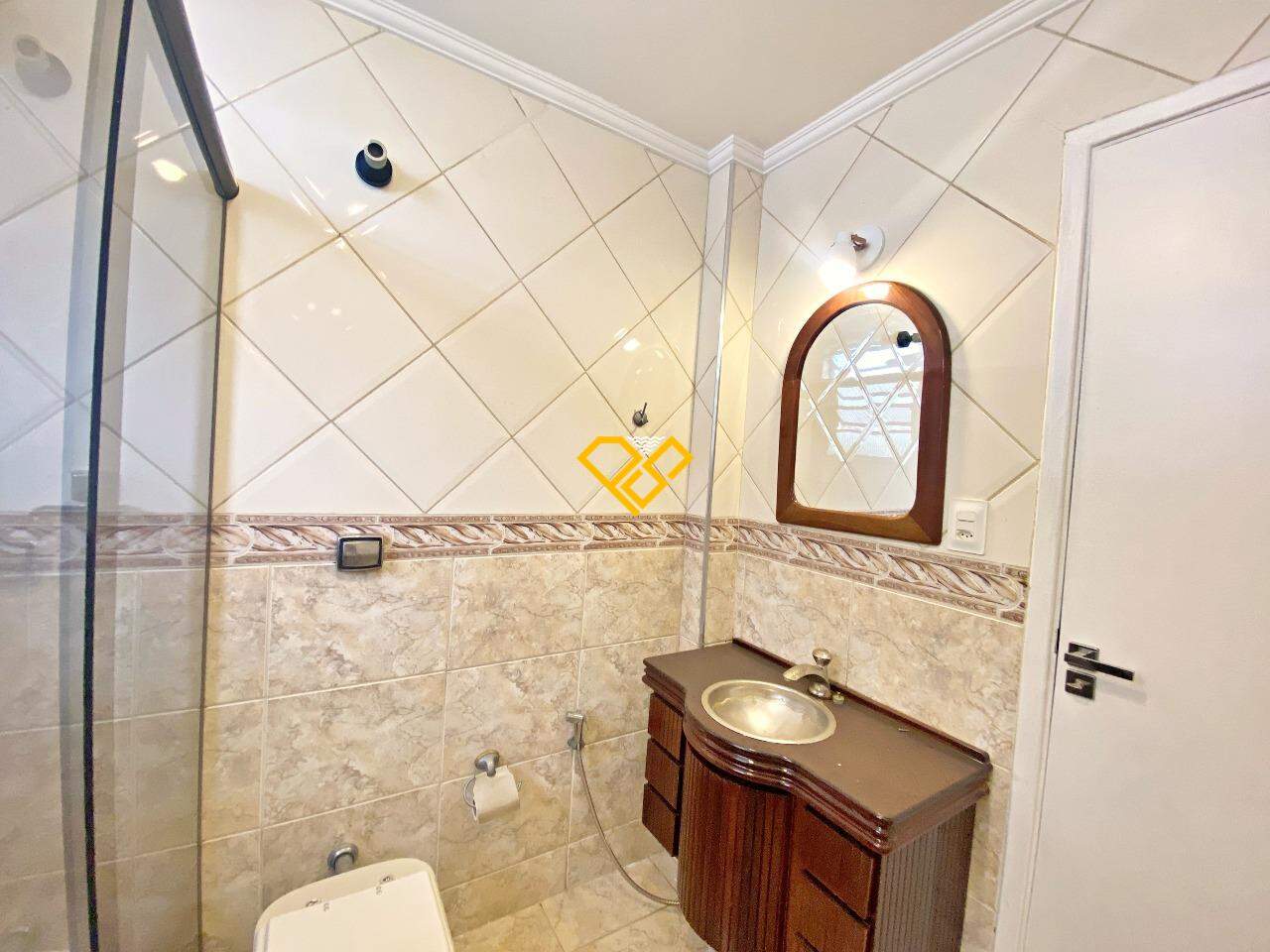 Apartamento para aluguel no Embaré: Wc social