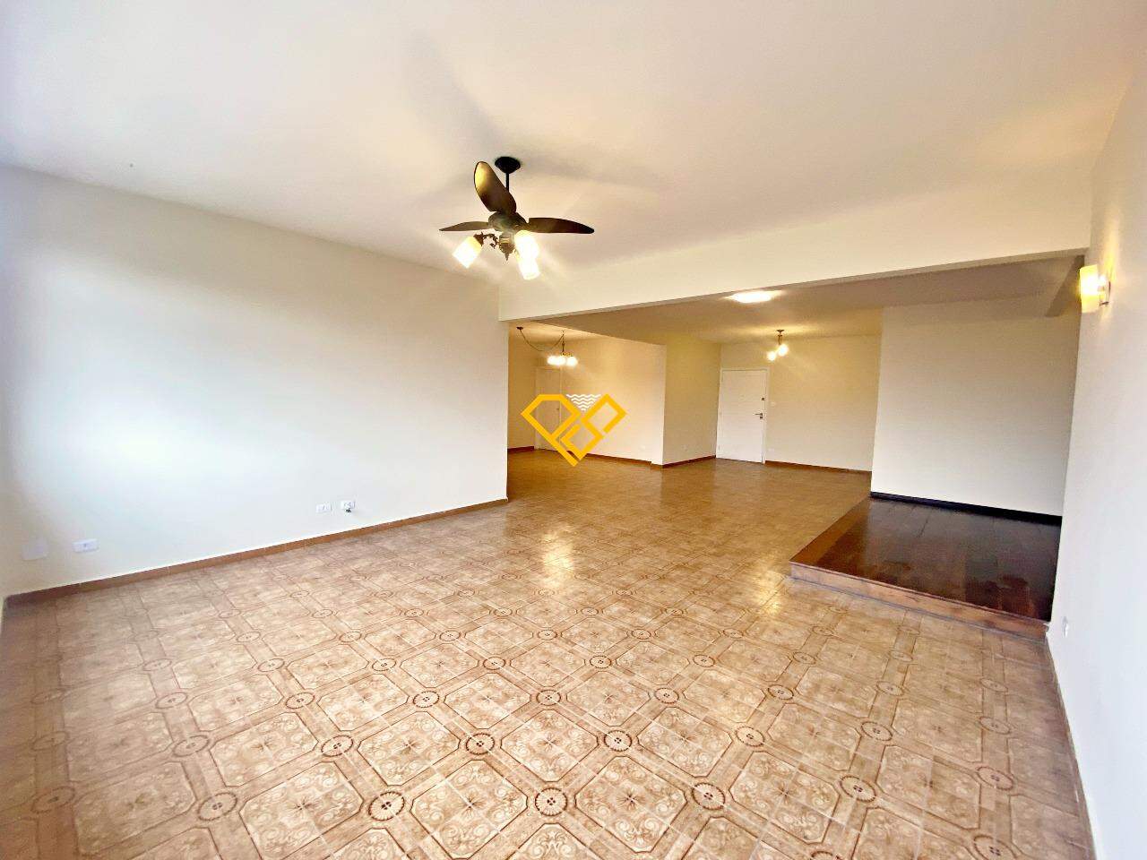 Apartamento para aluguel no Embaré: Sala