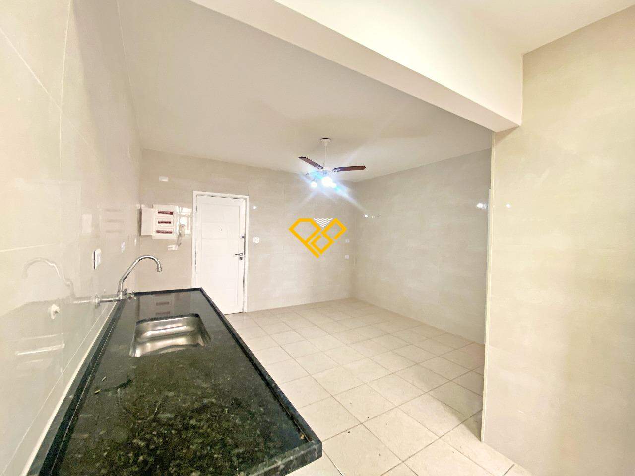 Apartamento para aluguel no Embaré: Cozinha