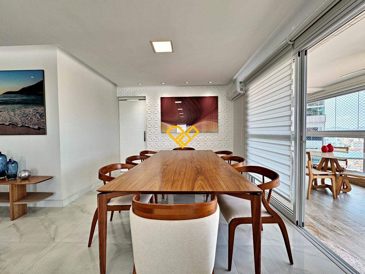 Apartamento para aluguel no Embaré: Sala