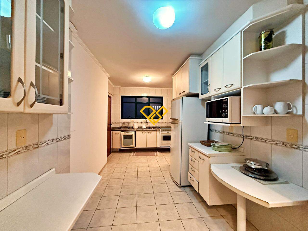 Apartamento à venda no Embaré: Cozinha