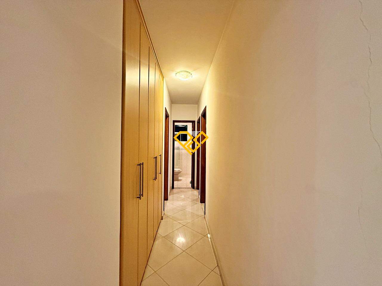 Apartamento à venda no Embaré: Área íntima
