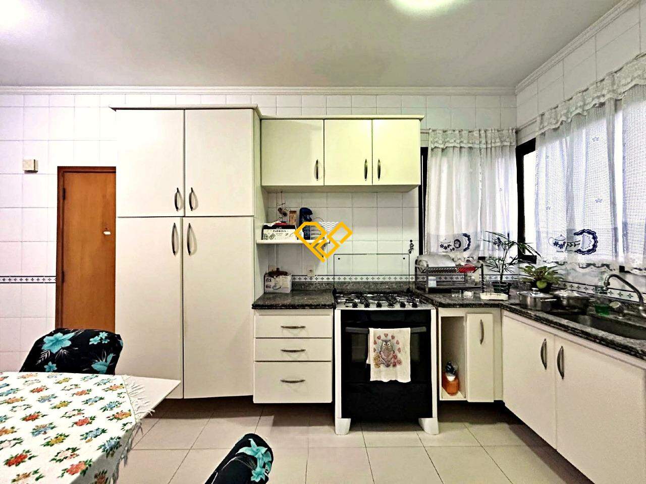 Apartamento para aluguel no Aparecida: Cozinha