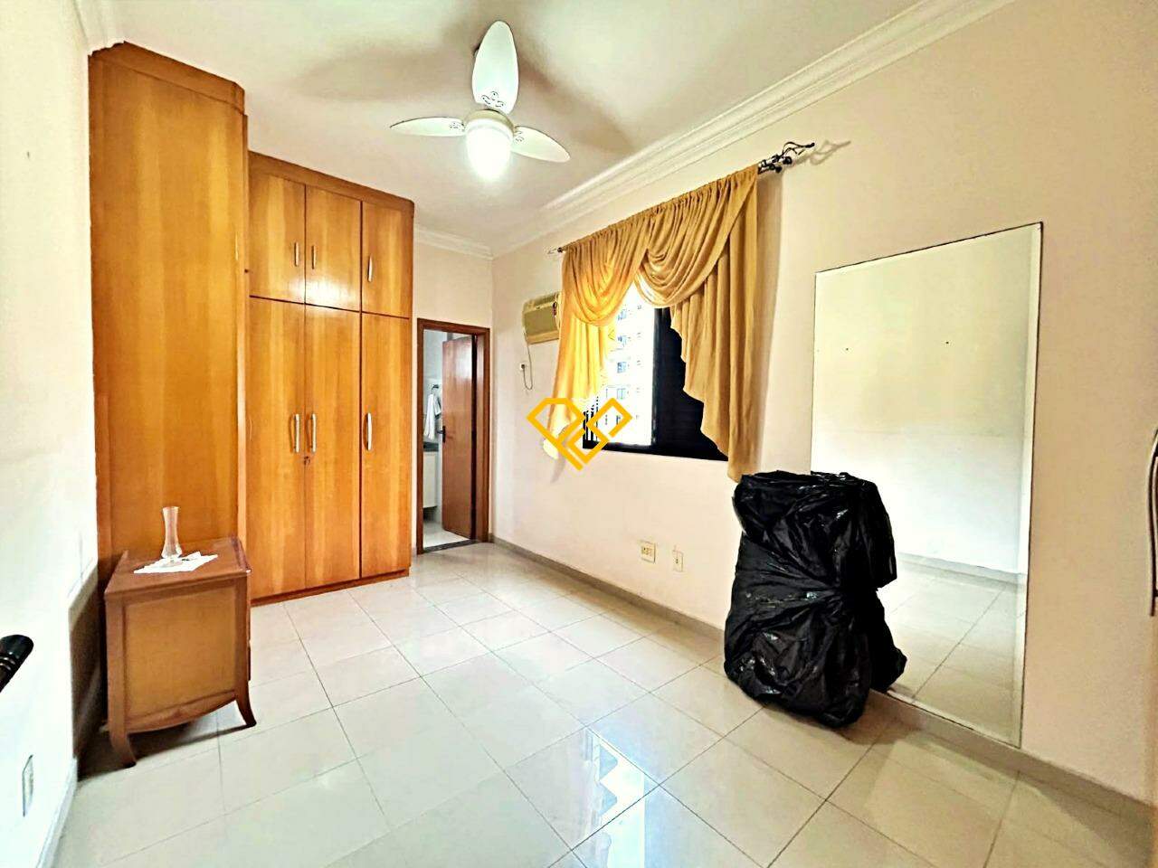 Apartamento para aluguel no Aparecida: Dormitório 2 - suíte