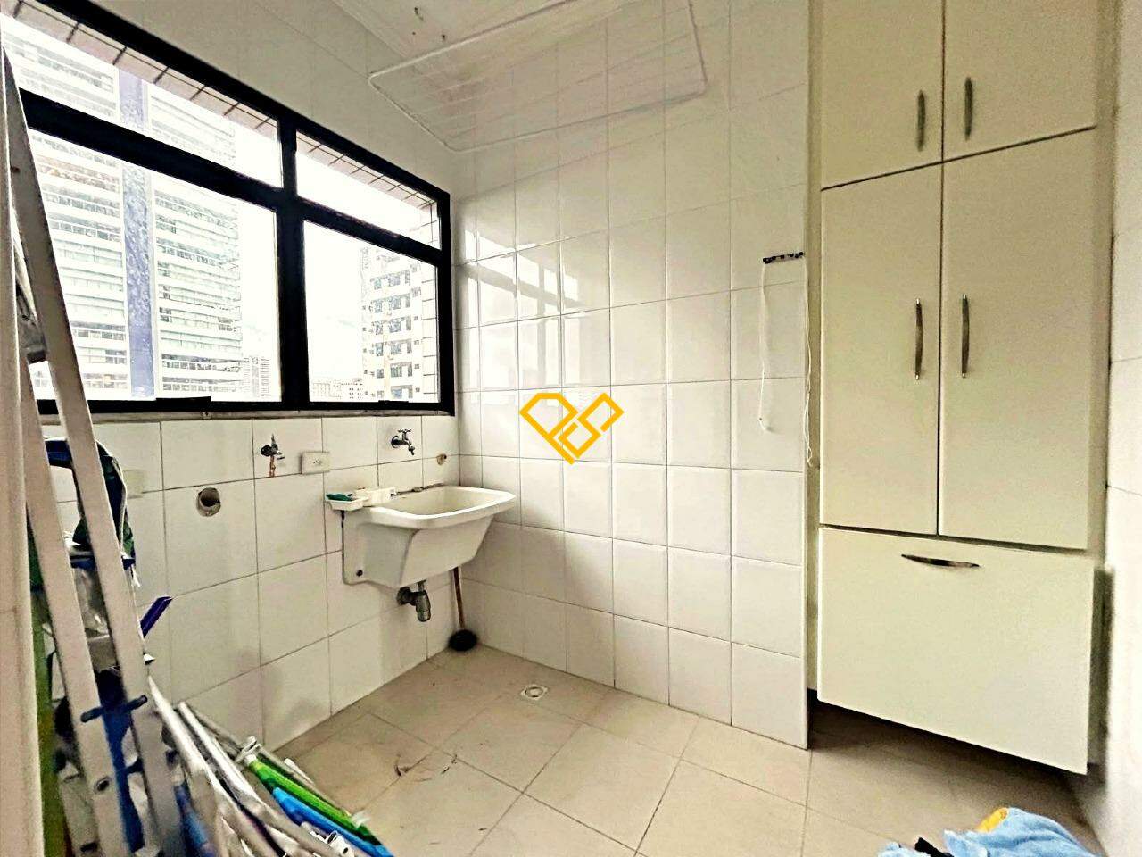 Apartamento para aluguel no Aparecida: Área de serviço