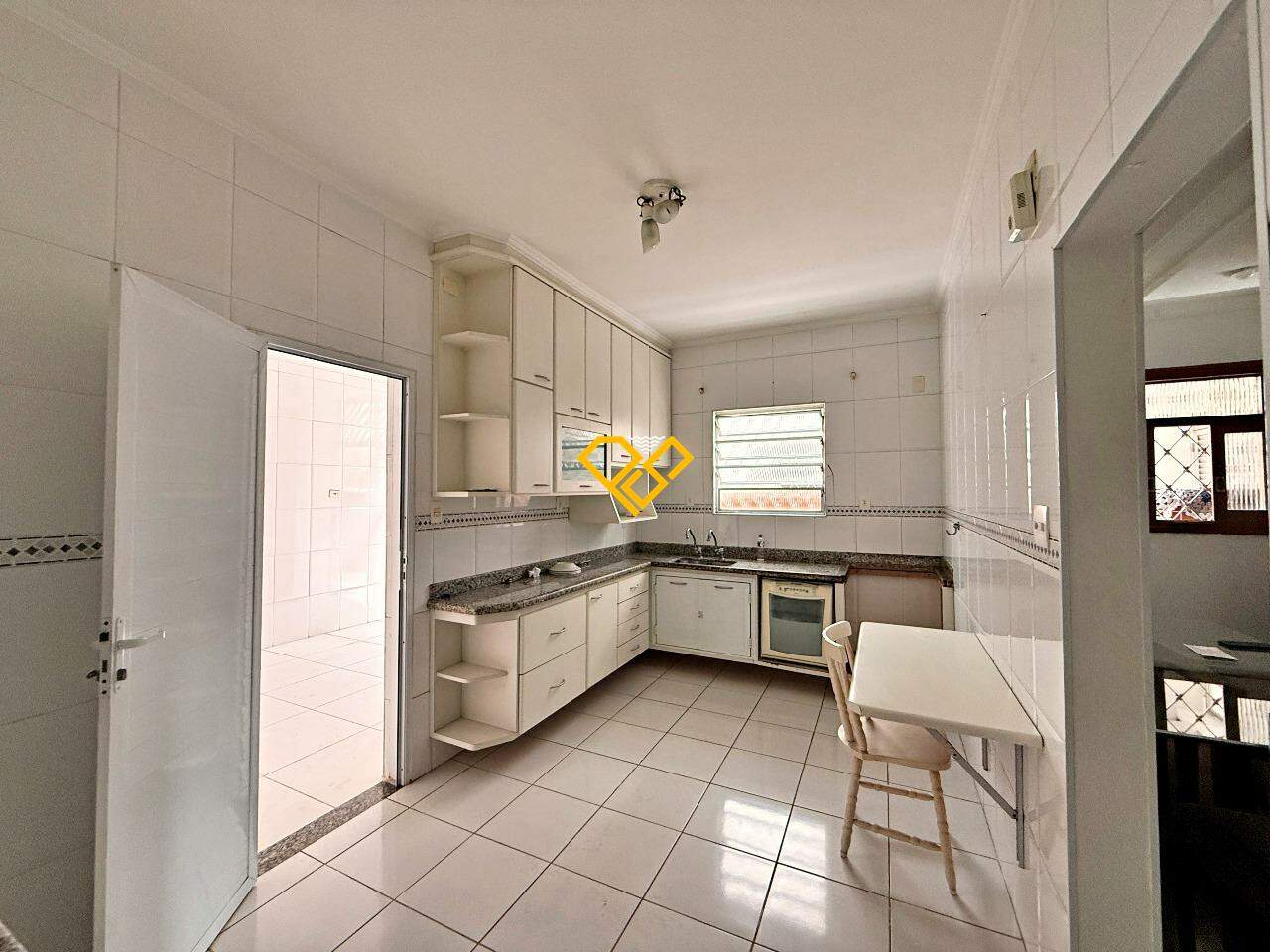 Casa à venda no Embaré: Cozinha
