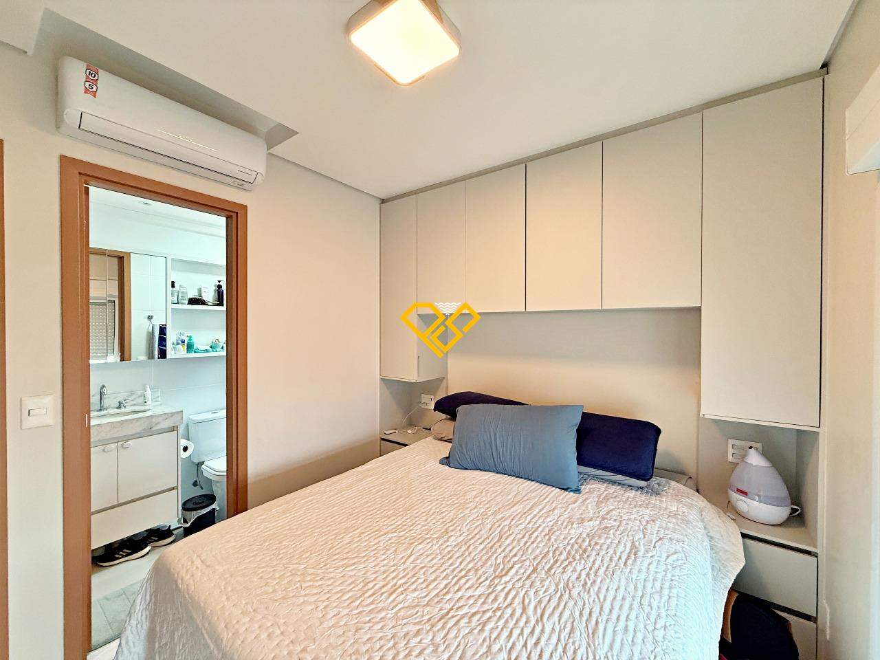 Apartamento à venda no Boqueirão: Dormitório 1 - suíte