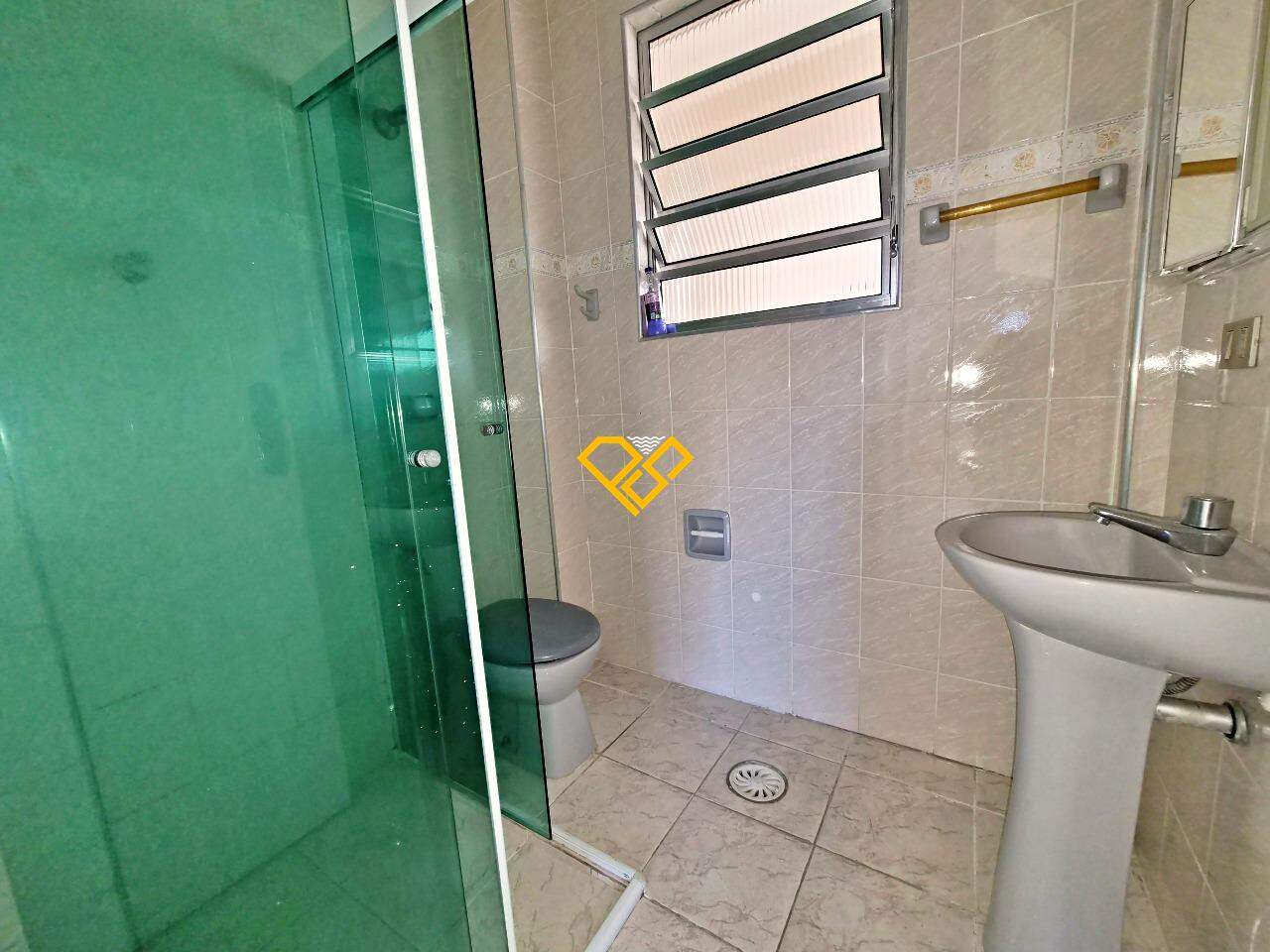 Apartamento à venda no Ponta da Praia: Wc social