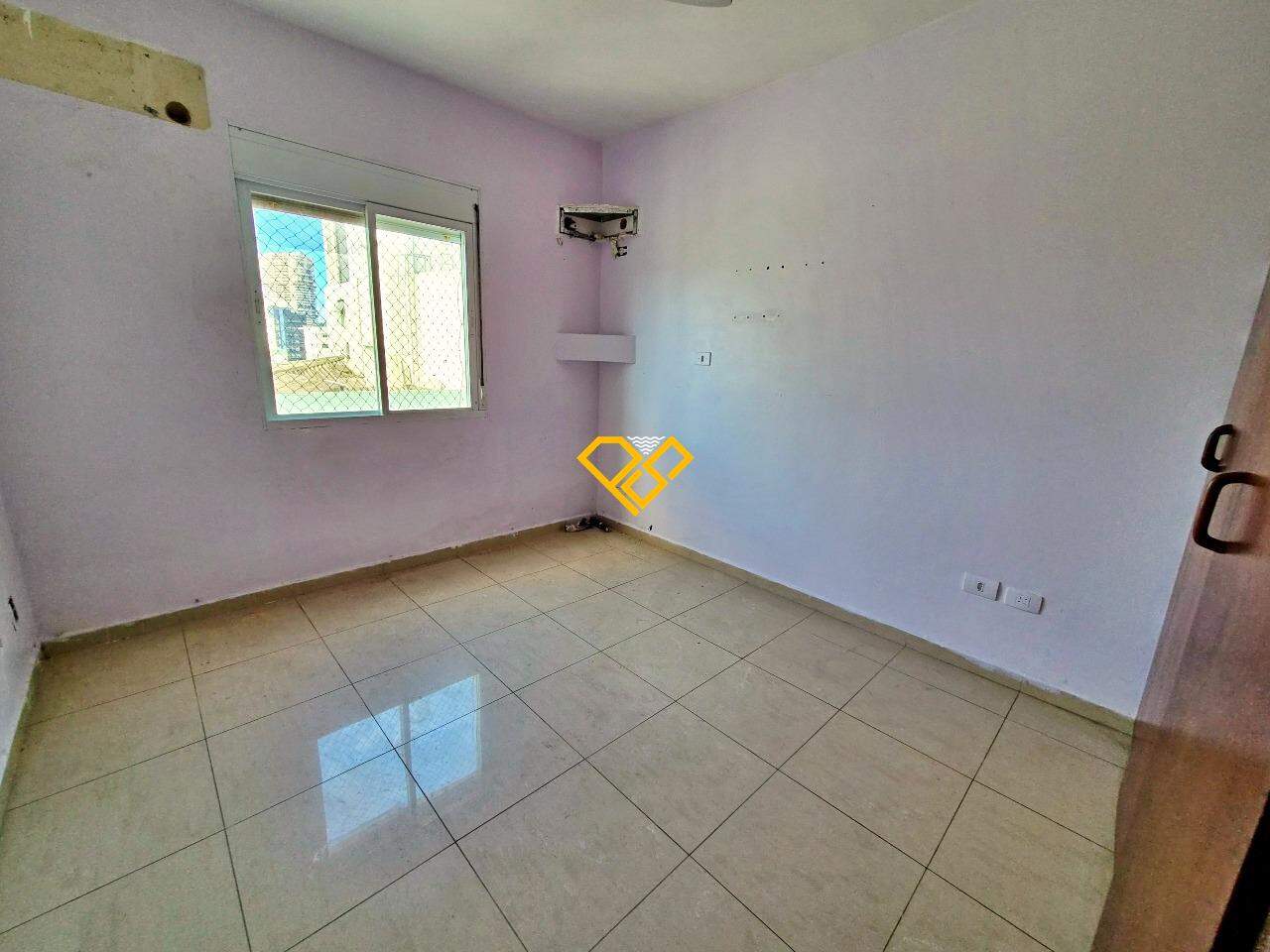 Apartamento à venda no Ponta da Praia: Dormitório 1