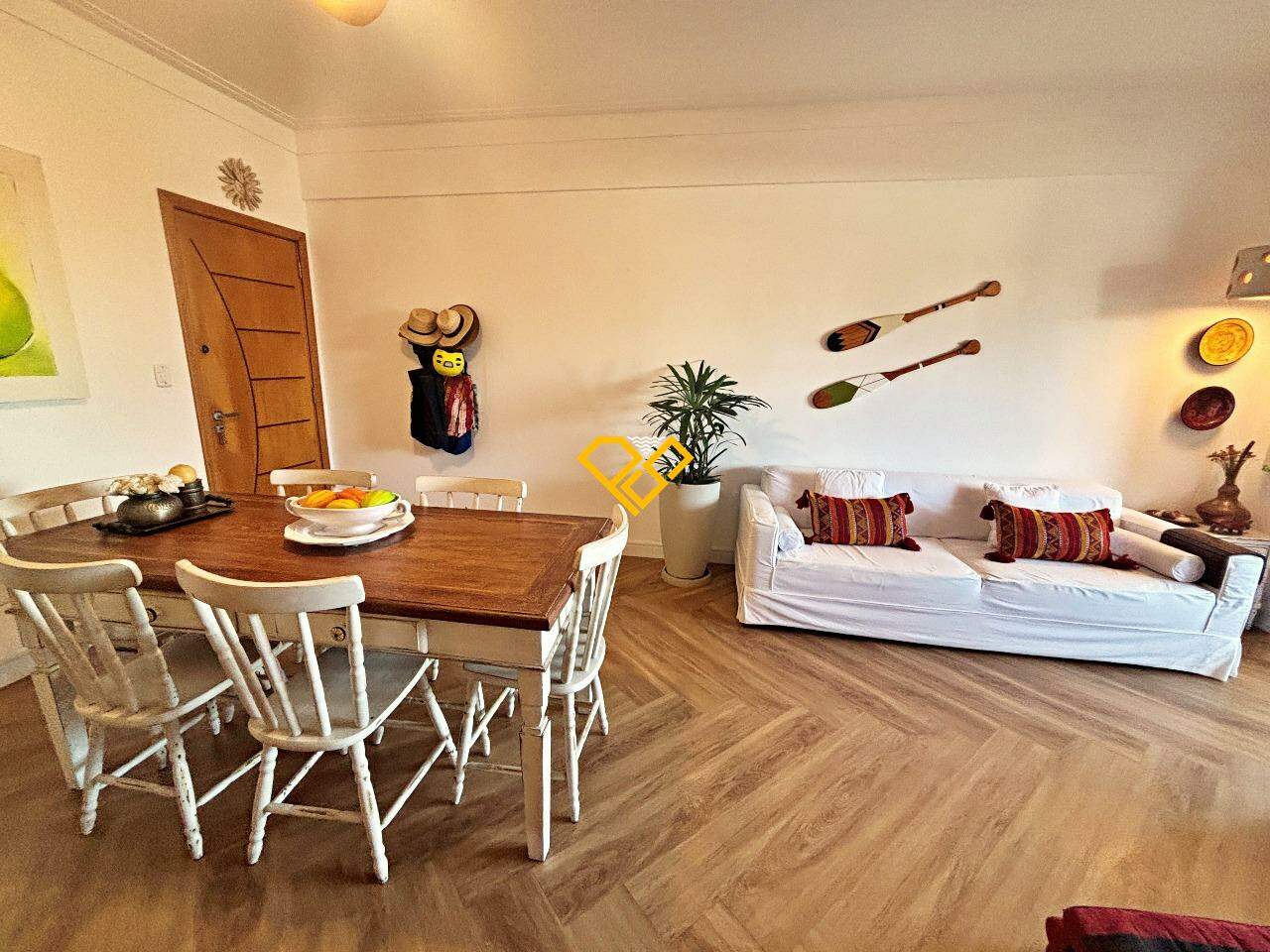 Apartamento à venda no Embaré: Sala