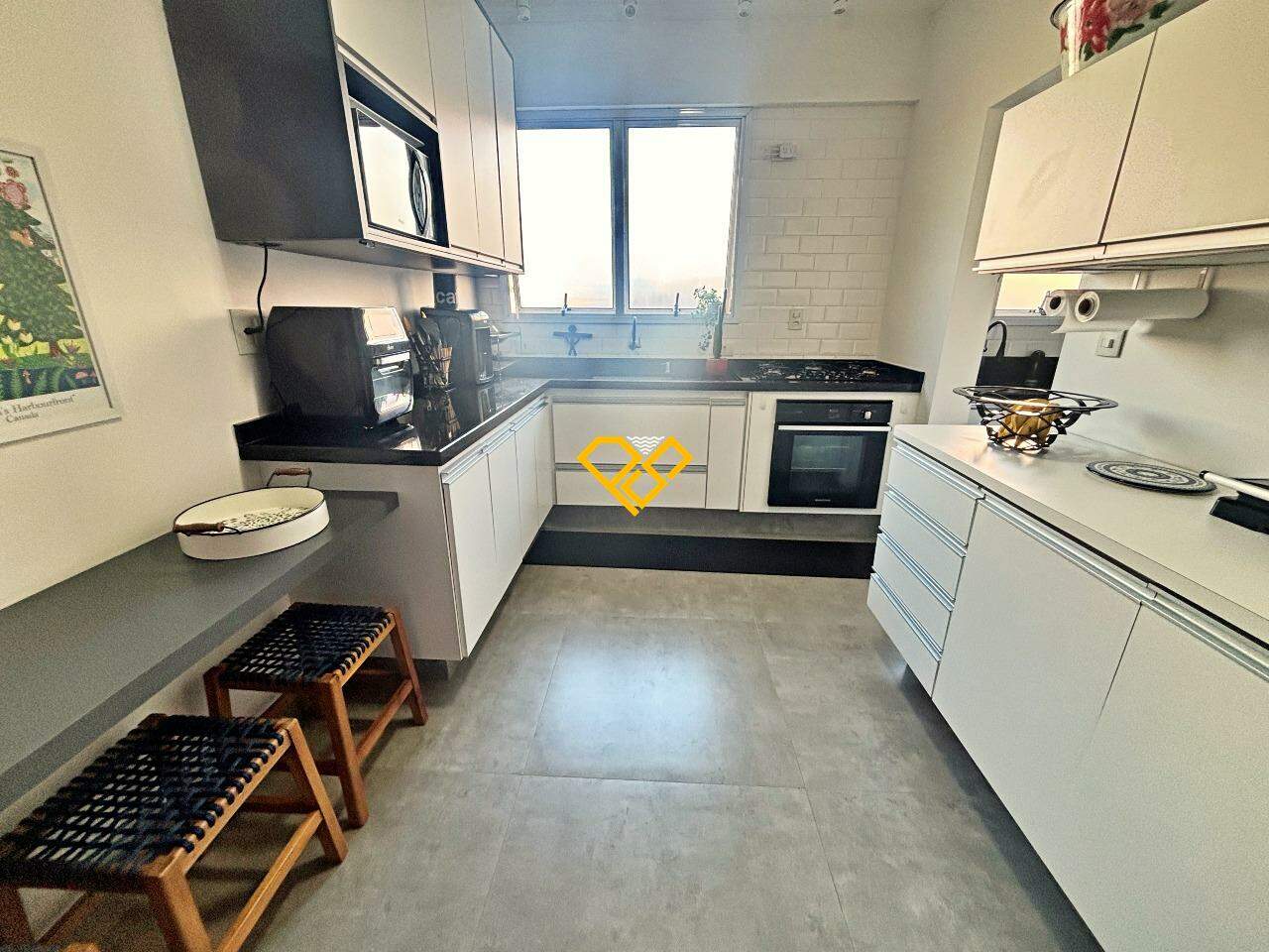 Apartamento à venda no Embaré: Cozinha